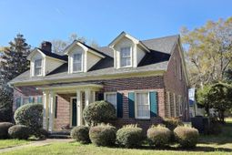 1107 Gilmore Avenue photo 4