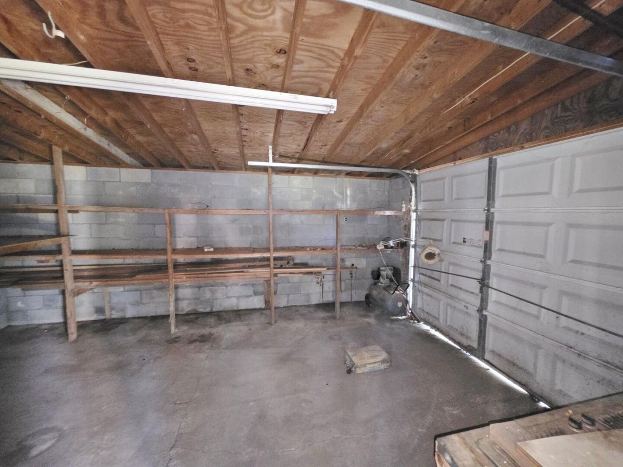 1107 Gilmore Avenue Photo 44