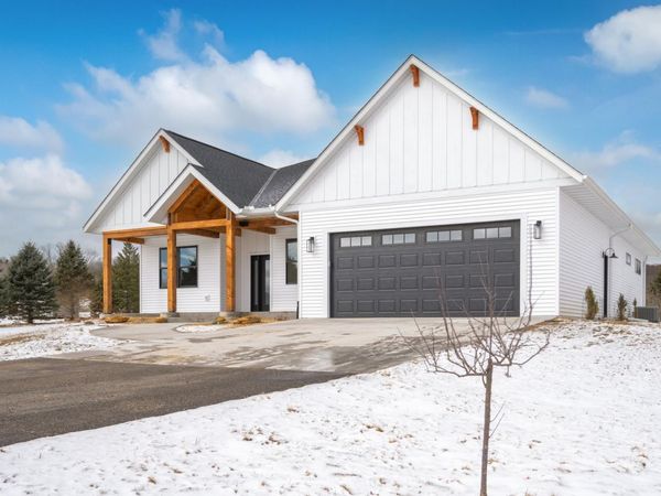 2171 86th Avenue, Osceola, WI 54020