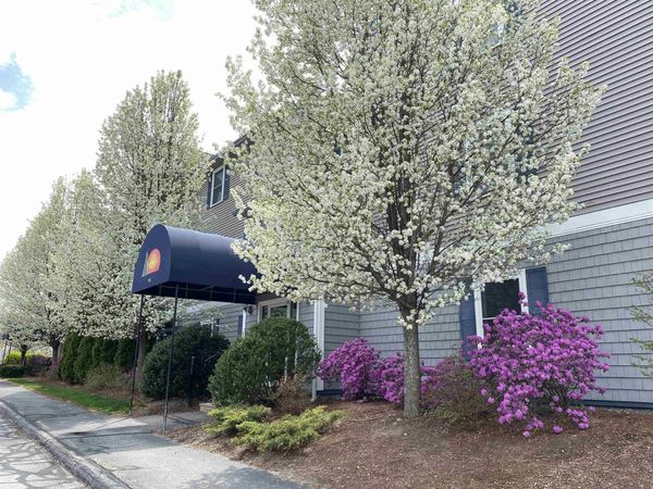 99 Eastern Avenue, Unit 202, Manchester, NH 03104