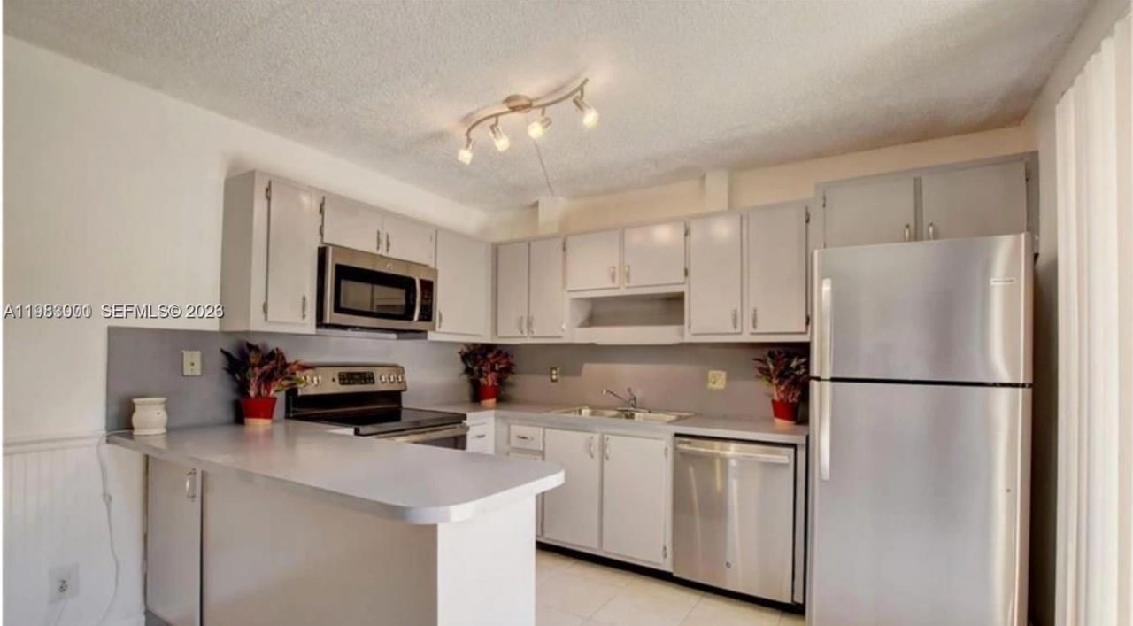 3103 Spanish Dr , Unit 2A, Delray Beach, FL 33445 Photo