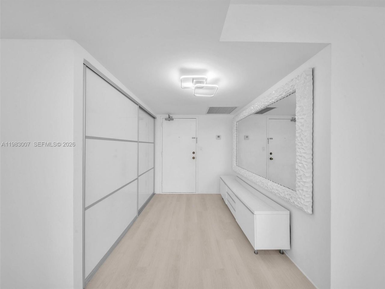 301 174th St, Unit 1818, Sunny Isles Beach, FL 33160 Photo