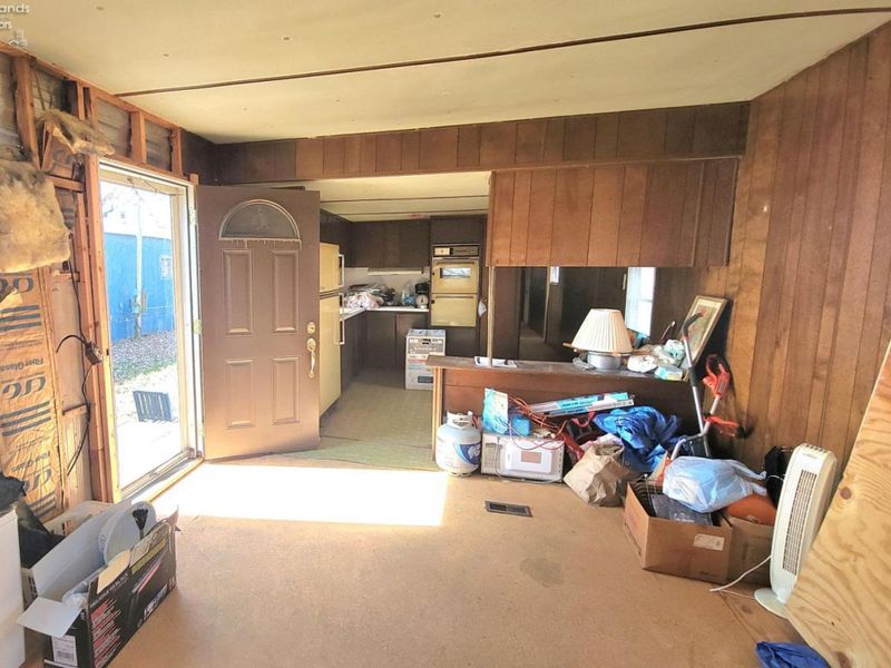 2300 S Danbury Station Road, Port Clinton, OH 43440 Photo 5