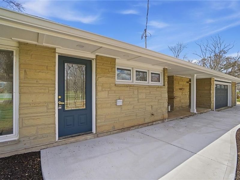 1091 Sylvan Shores Drive, South Vienna, OH 45369 Photo 8