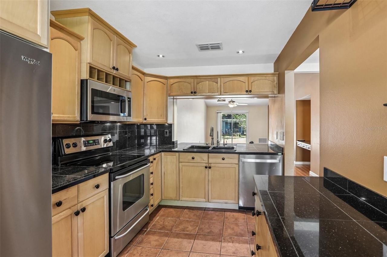1393 Kittery Court, Safety Harbor, FL 34695 Photo