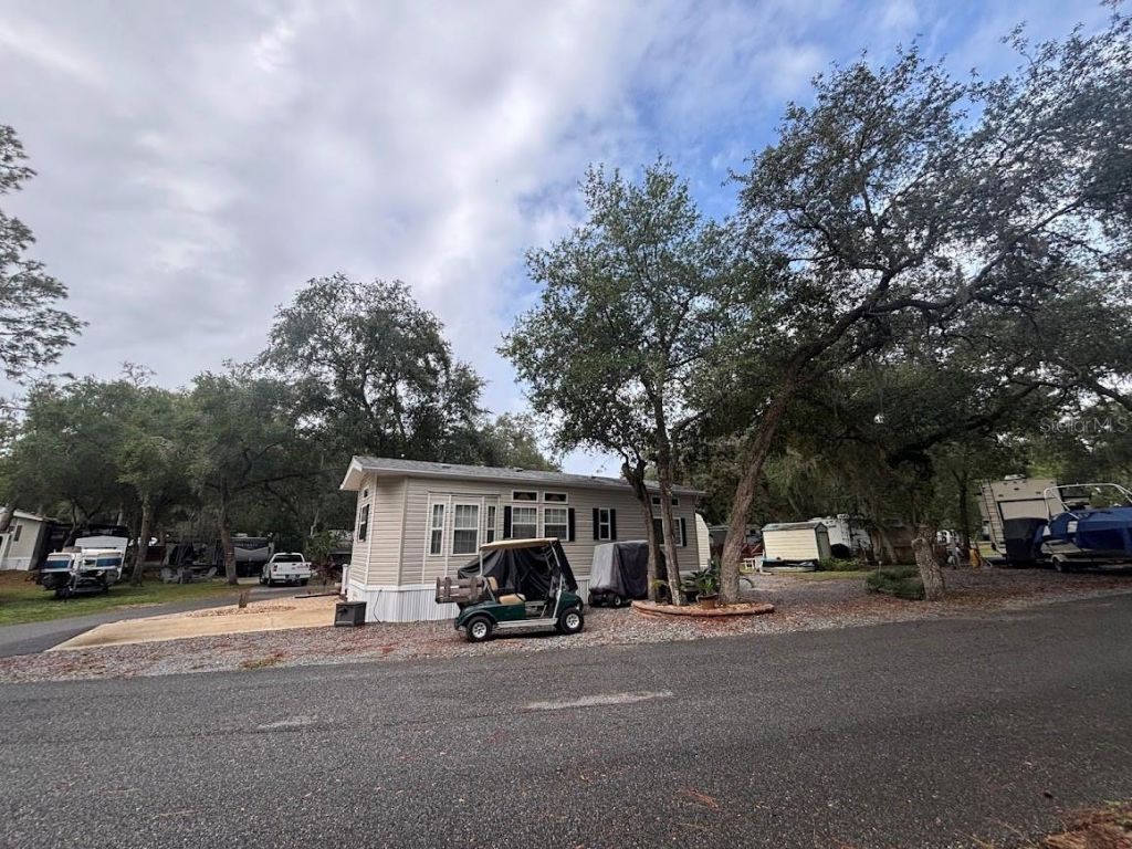 25235 NE 143rd Place , Unit 145, Salt Springs, FL 32134 Photo