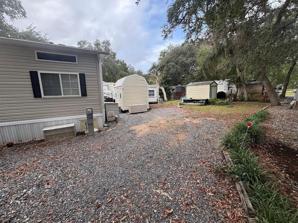 25235 NE 143rd Place , Unit 145, Salt Springs, FL 32134 Photo
