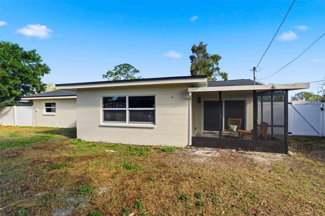 2860 64th Terrace S, Saint Petersburg, FL 33712 Photo