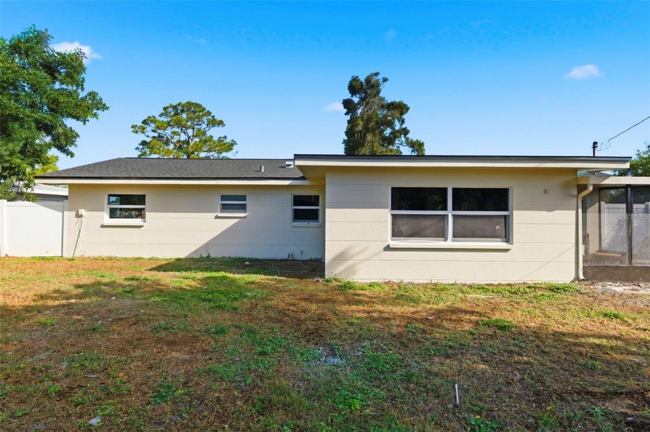 2860 64th Terrace S, Saint Petersburg, FL 33712 Photo