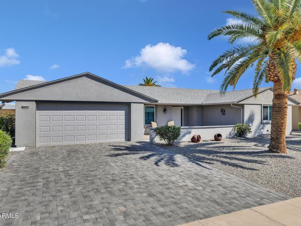 10232 W SUTTERS GOLD Lane, Sun City, AZ 85351