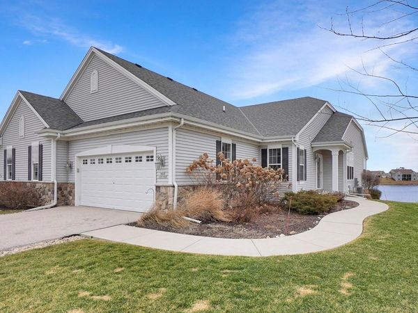 N53W35192 Lighthouse LANE, Oconomowoc, WI 53066