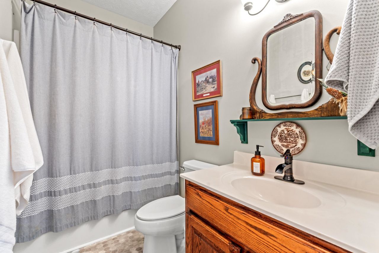 2612 Wood Creek Ln. Photo 16