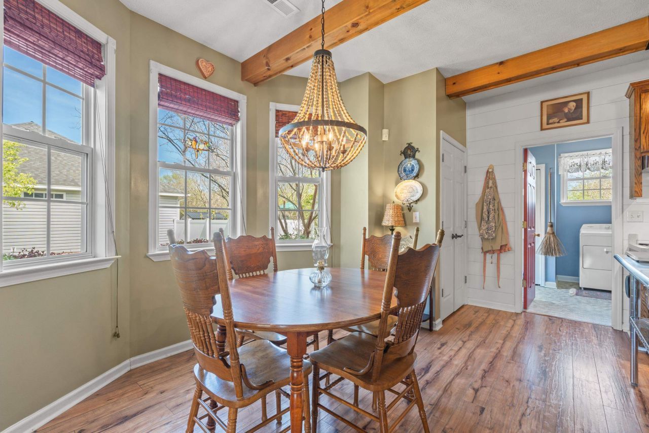 2612 Wood Creek Ln. Photo 8