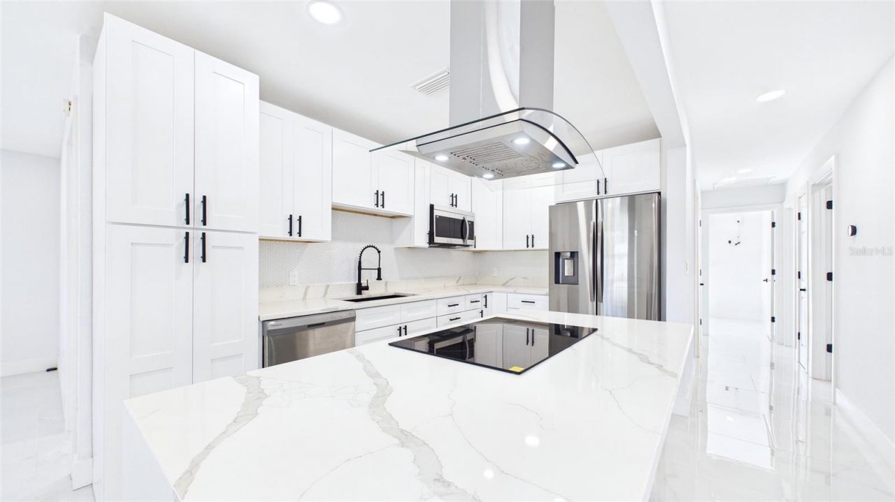 1778 New Hampshire Avenue Ne, Saint Petersburg, FL 33703 Photo