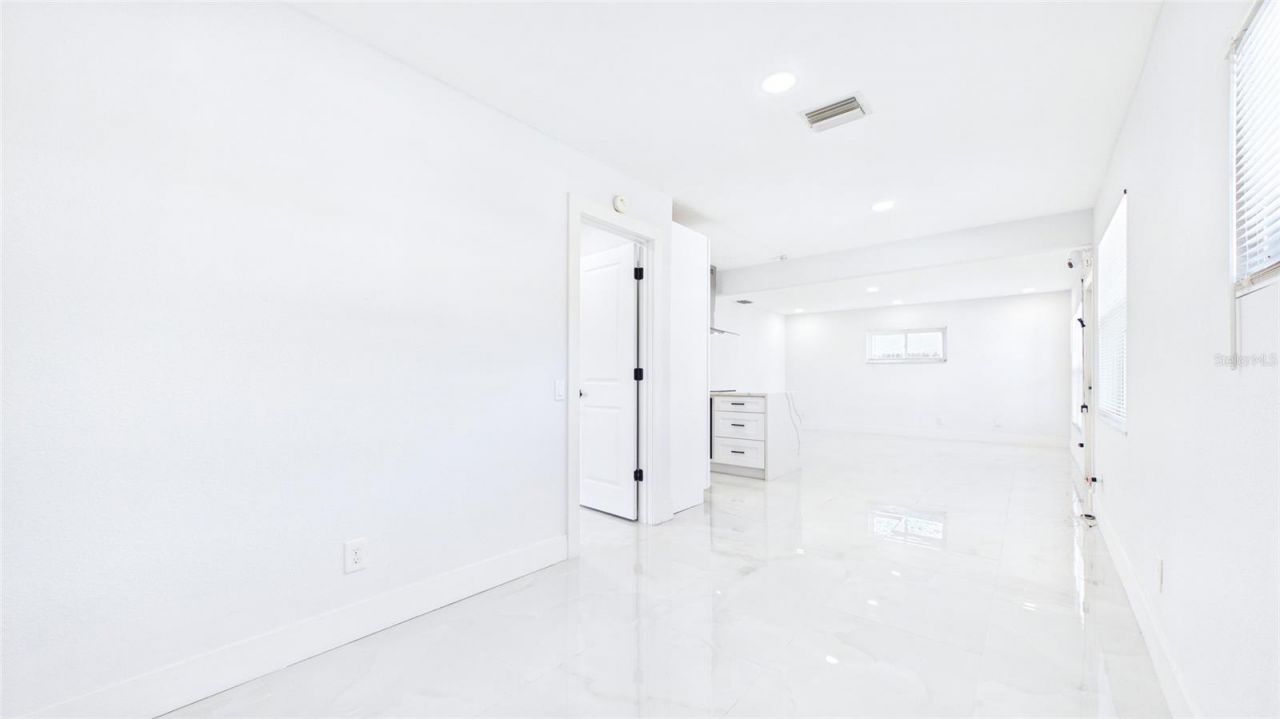 1778 New Hampshire Avenue Ne, Saint Petersburg, FL 33703 Photo