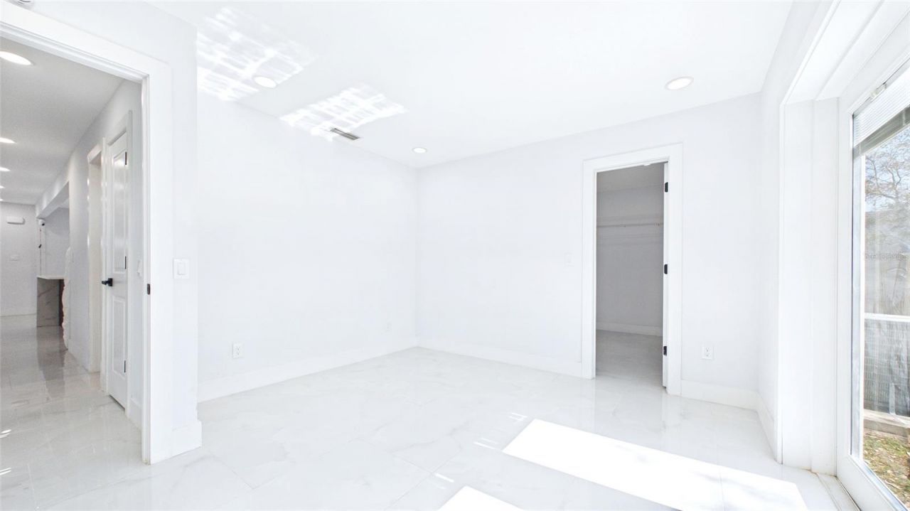 1778 New Hampshire Avenue Ne, Saint Petersburg, FL 33703 Photo