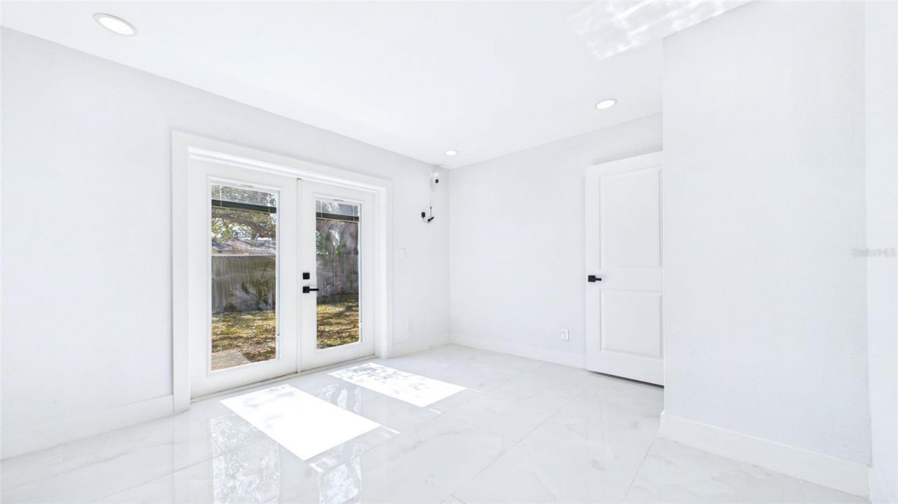 1778 New Hampshire Avenue Ne, Saint Petersburg, FL 33703 Photo