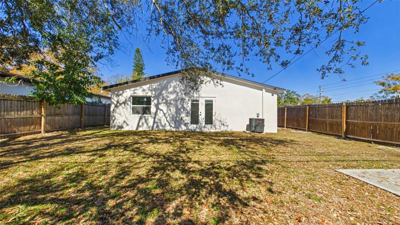 1778 New Hampshire Avenue Ne, Saint Petersburg, FL 33703 Photo