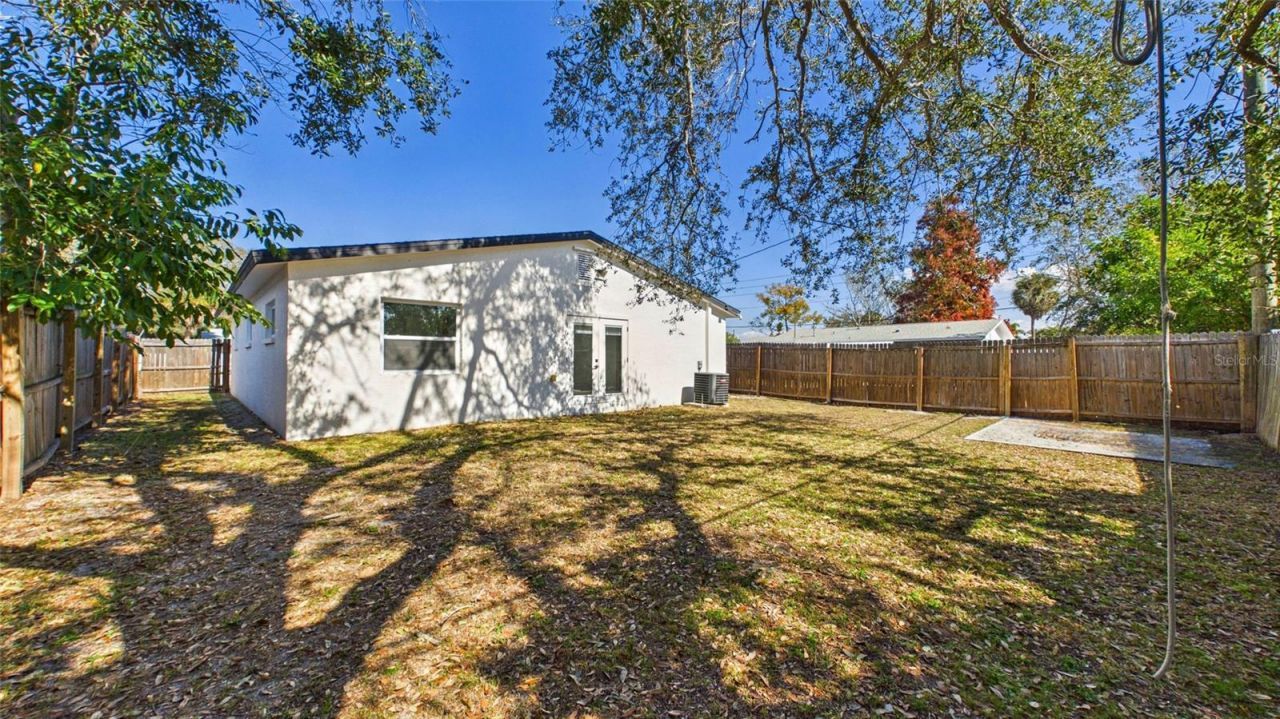 1778 New Hampshire Avenue Ne, Saint Petersburg, FL 33703 Photo