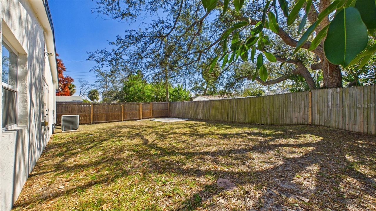 1778 New Hampshire Avenue Ne, Saint Petersburg, FL 33703 Photo