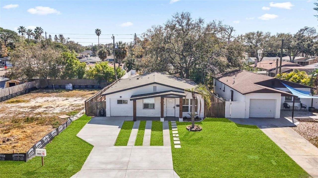 1778 New Hampshire Avenue Ne, Saint Petersburg, FL 33703 Photo