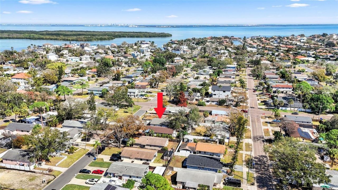 1778 New Hampshire Avenue Ne, Saint Petersburg, FL 33703 Photo