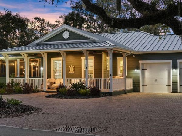 122 Beach Street, Ponce Inlet, FL 32127