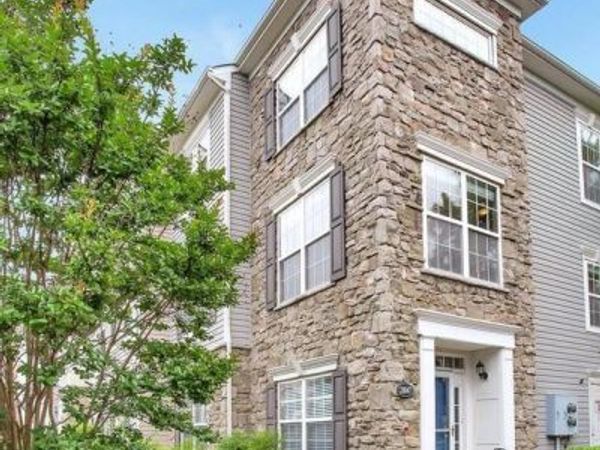 21847 KELSEY SQUARE, Unit 21847, ASHBURN, VA 20147