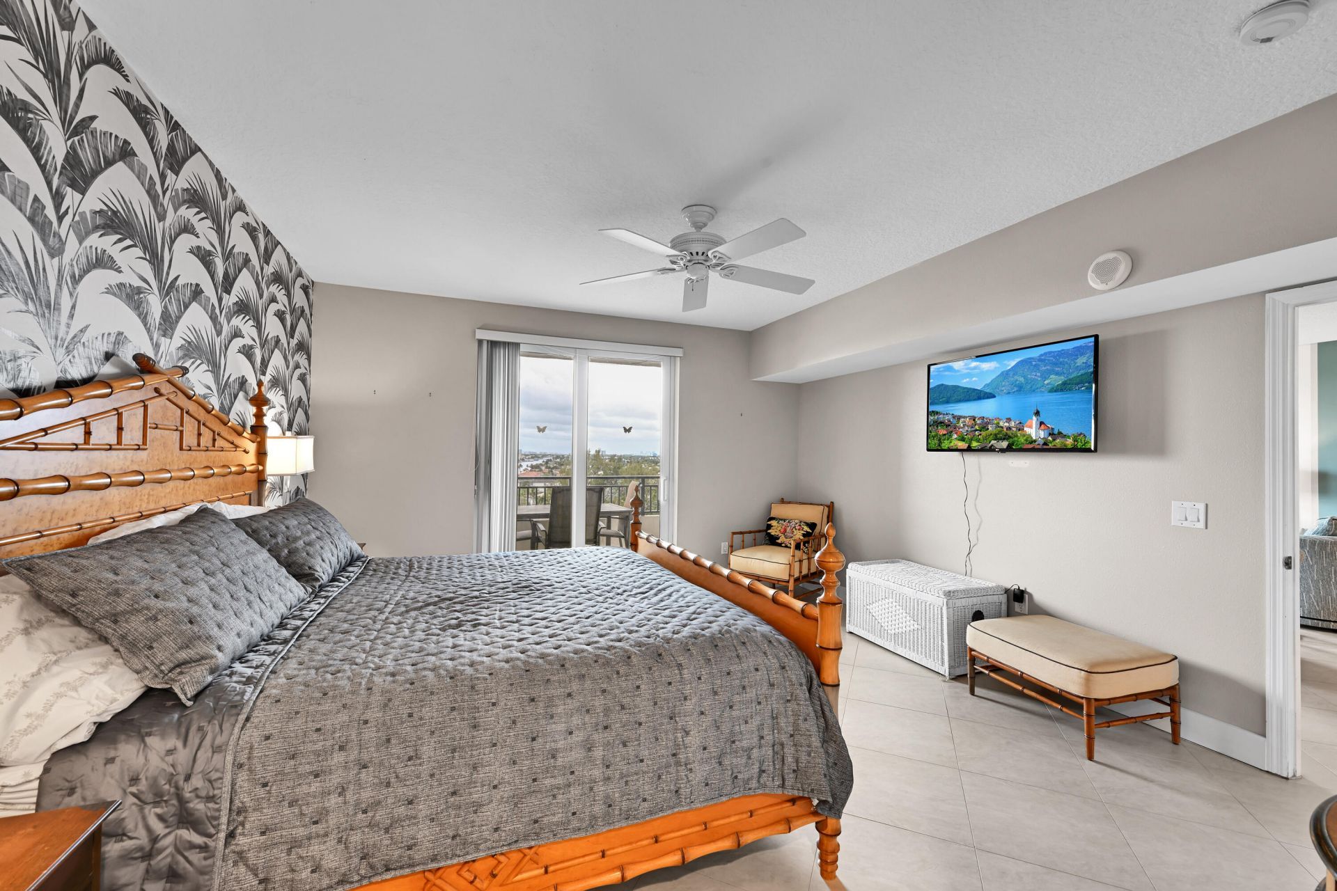 2880 NE 14th St Causeway, Unit 808, Pompano Beach, FL 33062 Photo