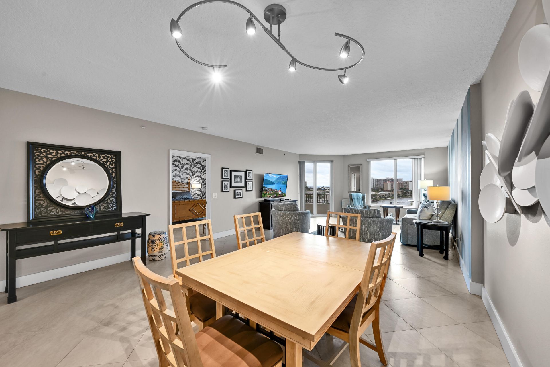 2880 NE 14th St Causeway, Unit 808, Pompano Beach, FL 33062 Photo