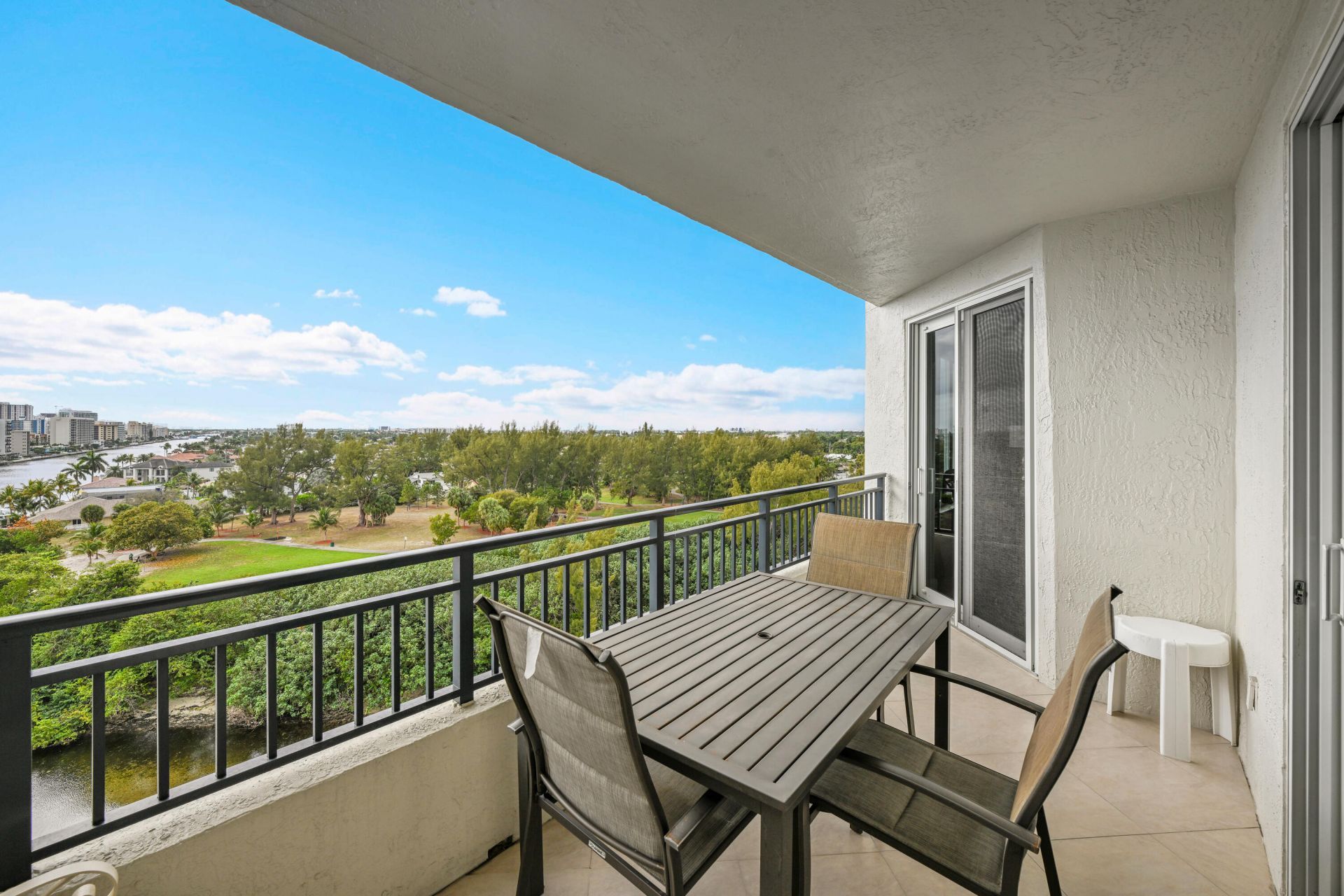 2880 NE 14th St Causeway, Unit 808, Pompano Beach, FL 33062 Photo