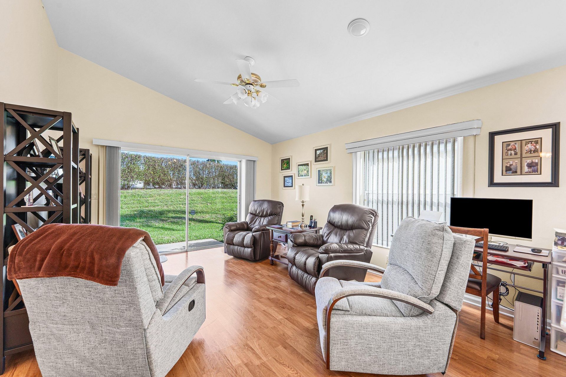 5097 Robino Circle, West Palm Beach, FL 33417 Photo