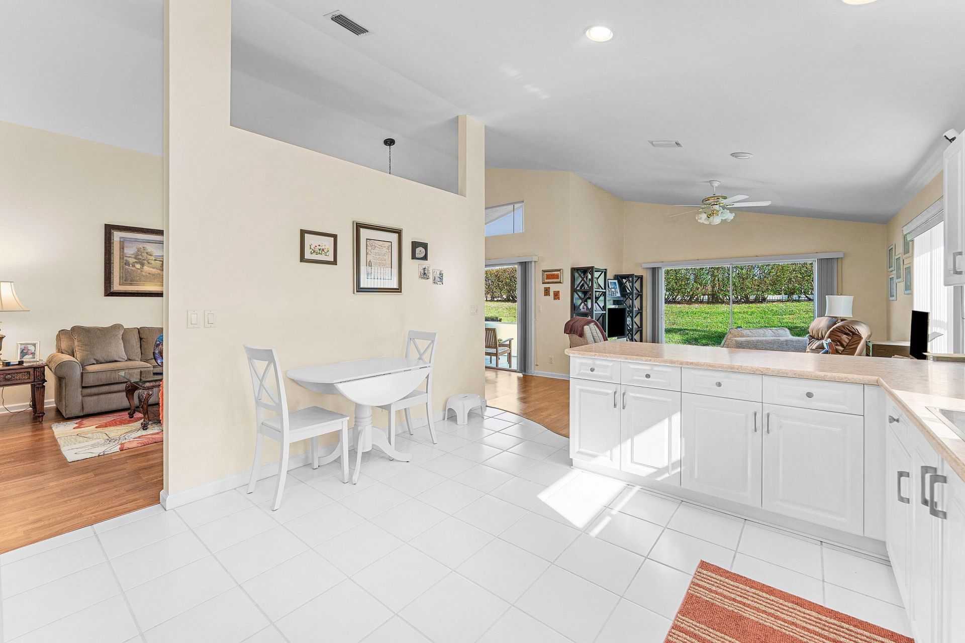5097 Robino Circle, West Palm Beach, FL 33417 Photo