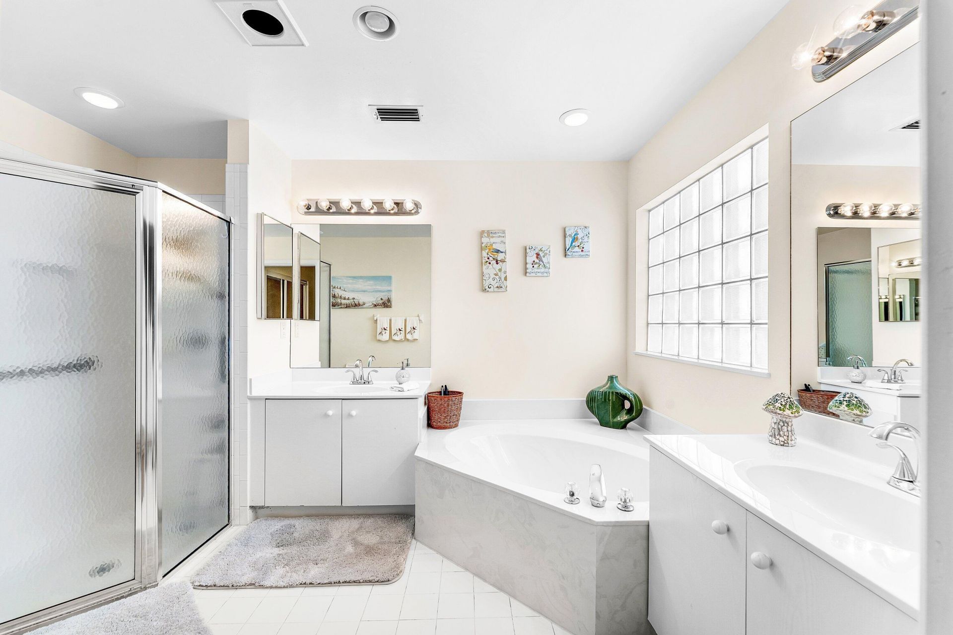 5097 Robino Circle, West Palm Beach, FL 33417 Photo