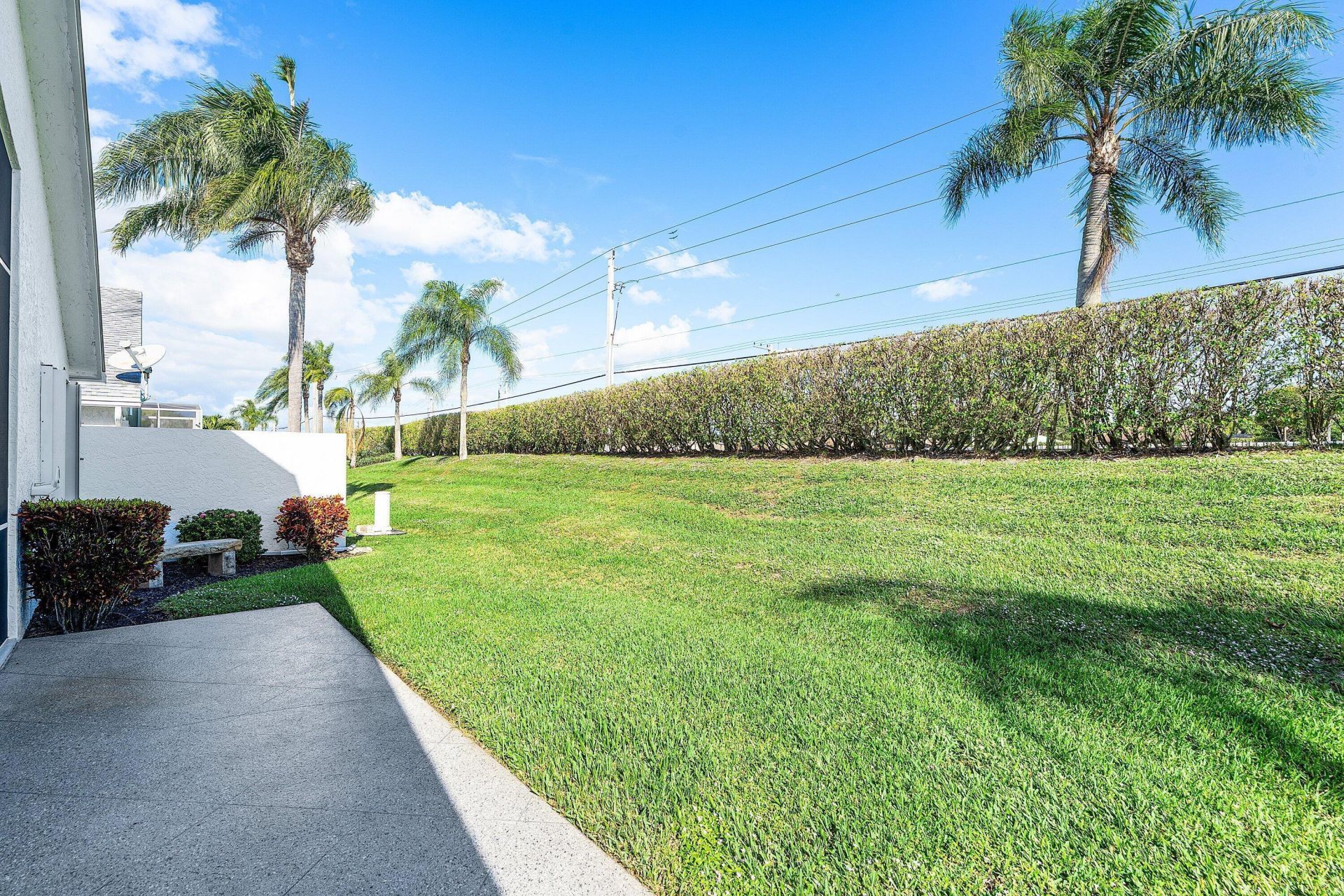 5097 Robino Circle, West Palm Beach, FL 33417 Photo