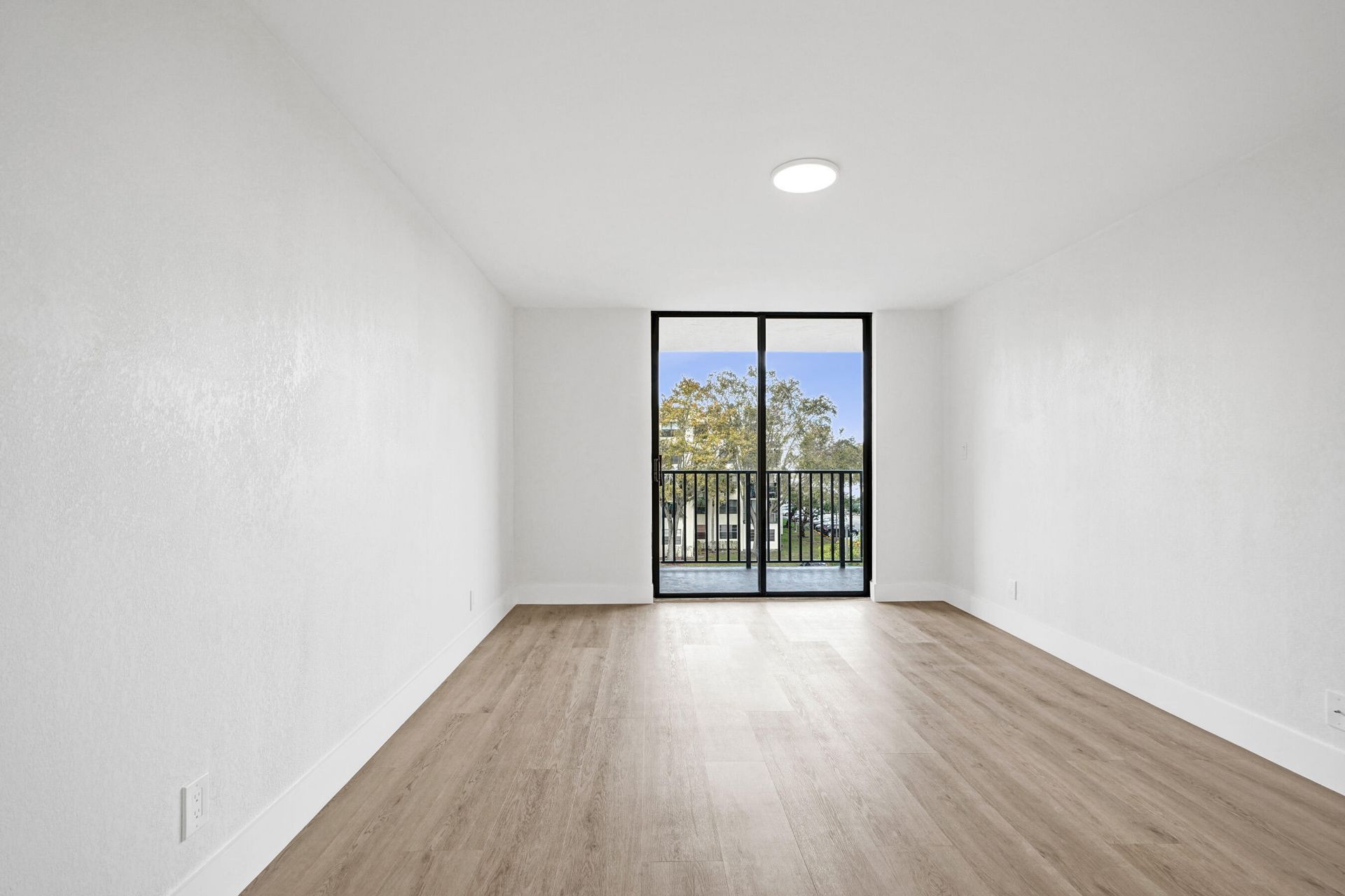 6195 Rock Island Road, Unit 413, Tamarac, FL 33319 Photo