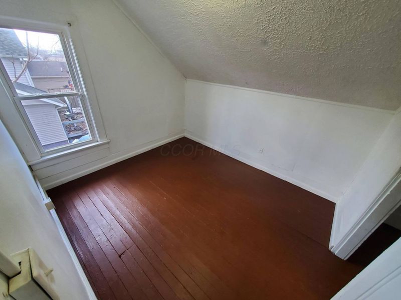 389-391 Oak Street, Marion, OH 43302 Photo 9