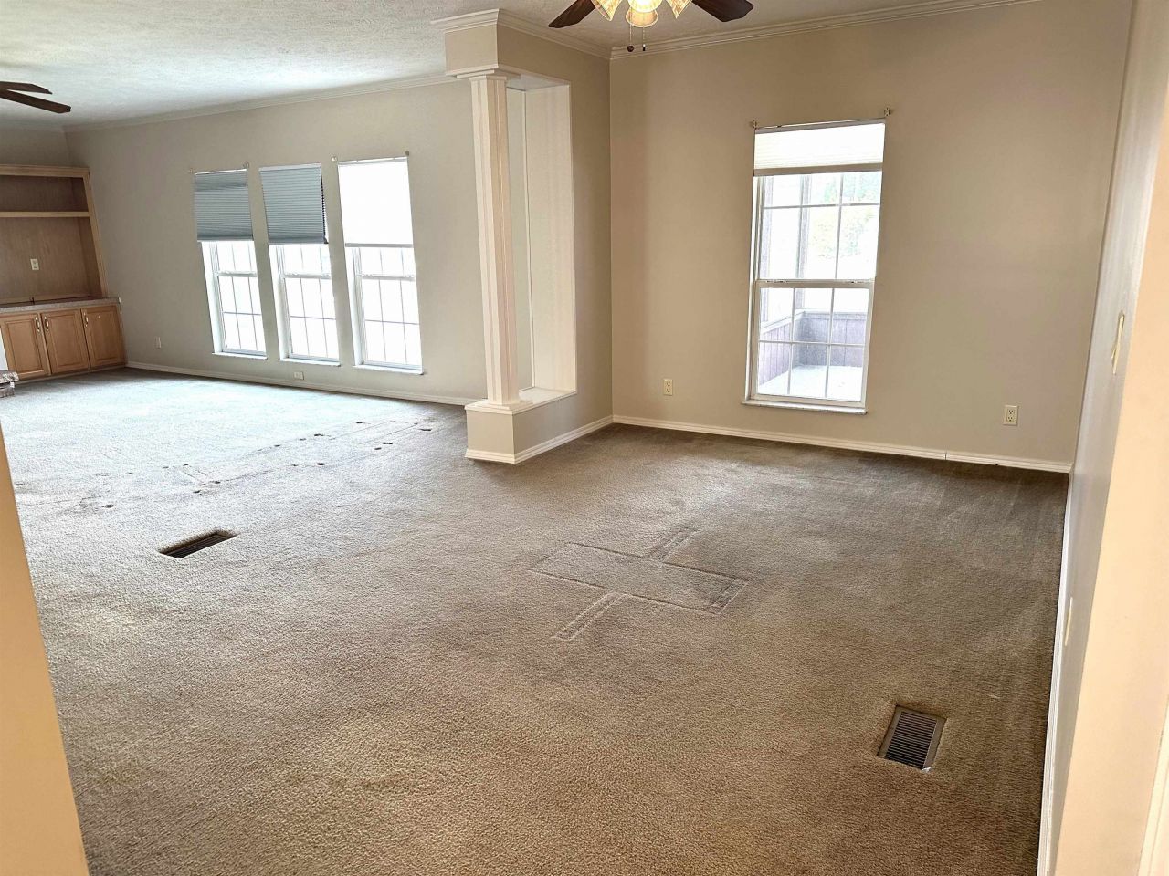 6595 Breezewood Blvd. Photo 16