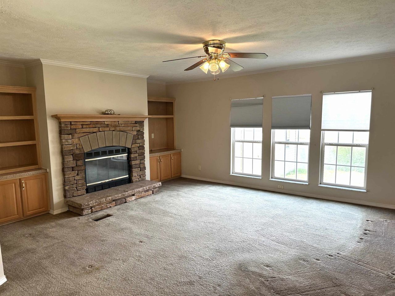 6595 Breezewood Blvd. Photo 19