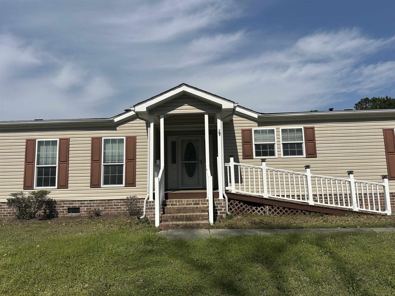 6595 Breezewood Blvd. Photo 5