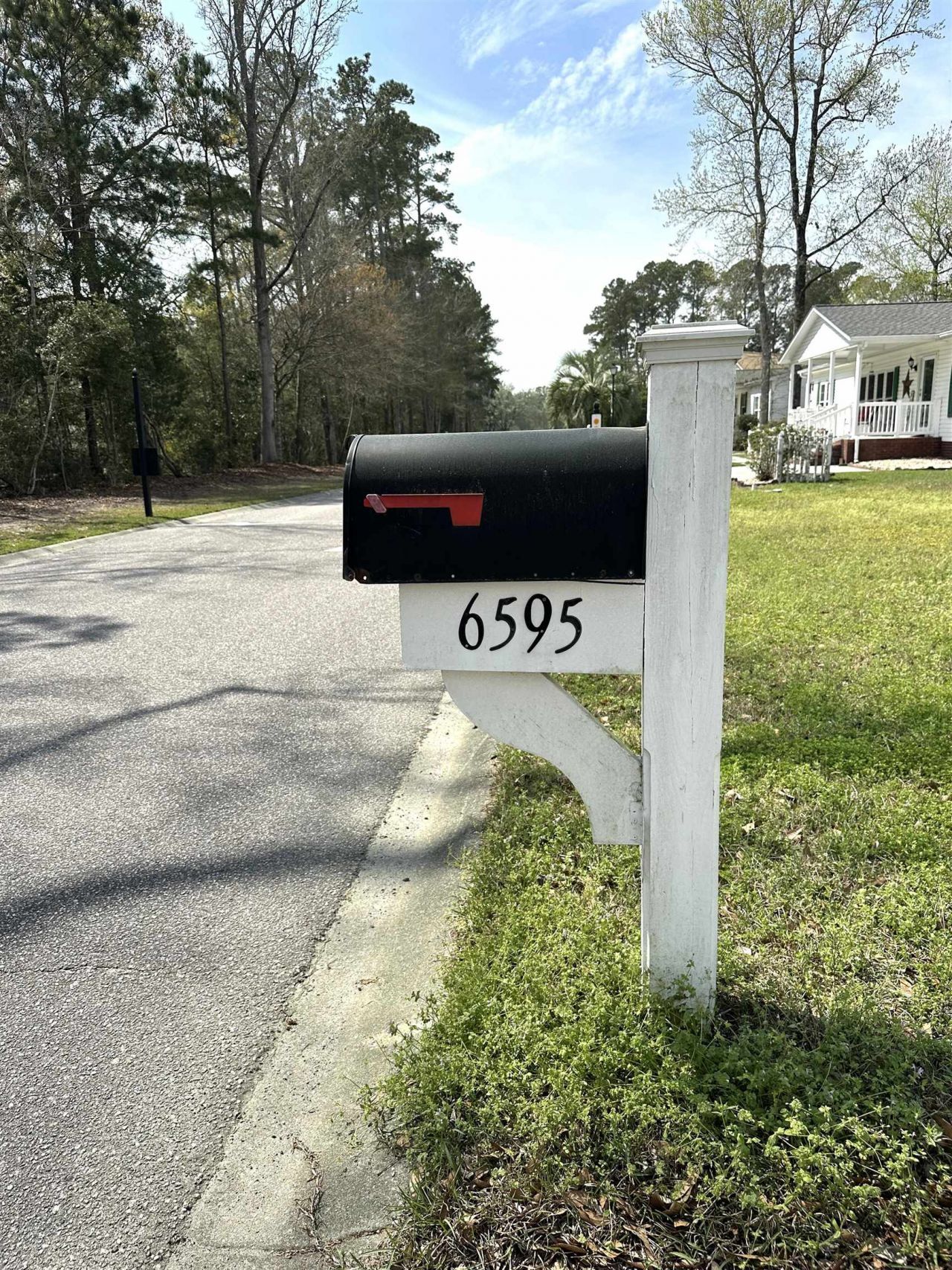 6595 Breezewood Blvd. Photo 60