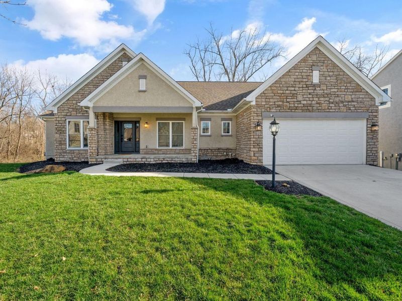 112 Lone Elk Court , Pickerington, OH 43147 Photo 1