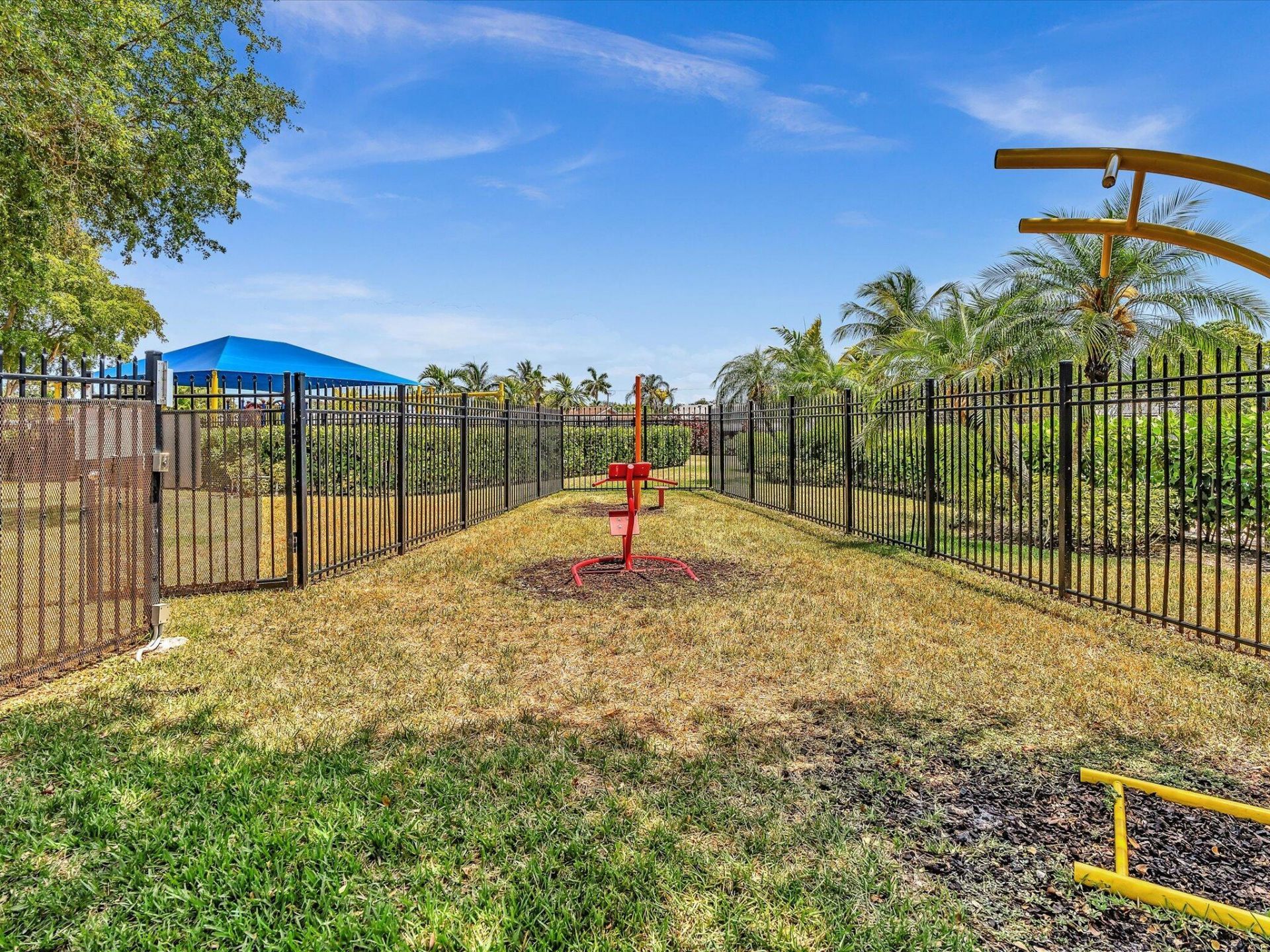 4504 NW 47th Terrace, Tamarac, FL 33319 Photo