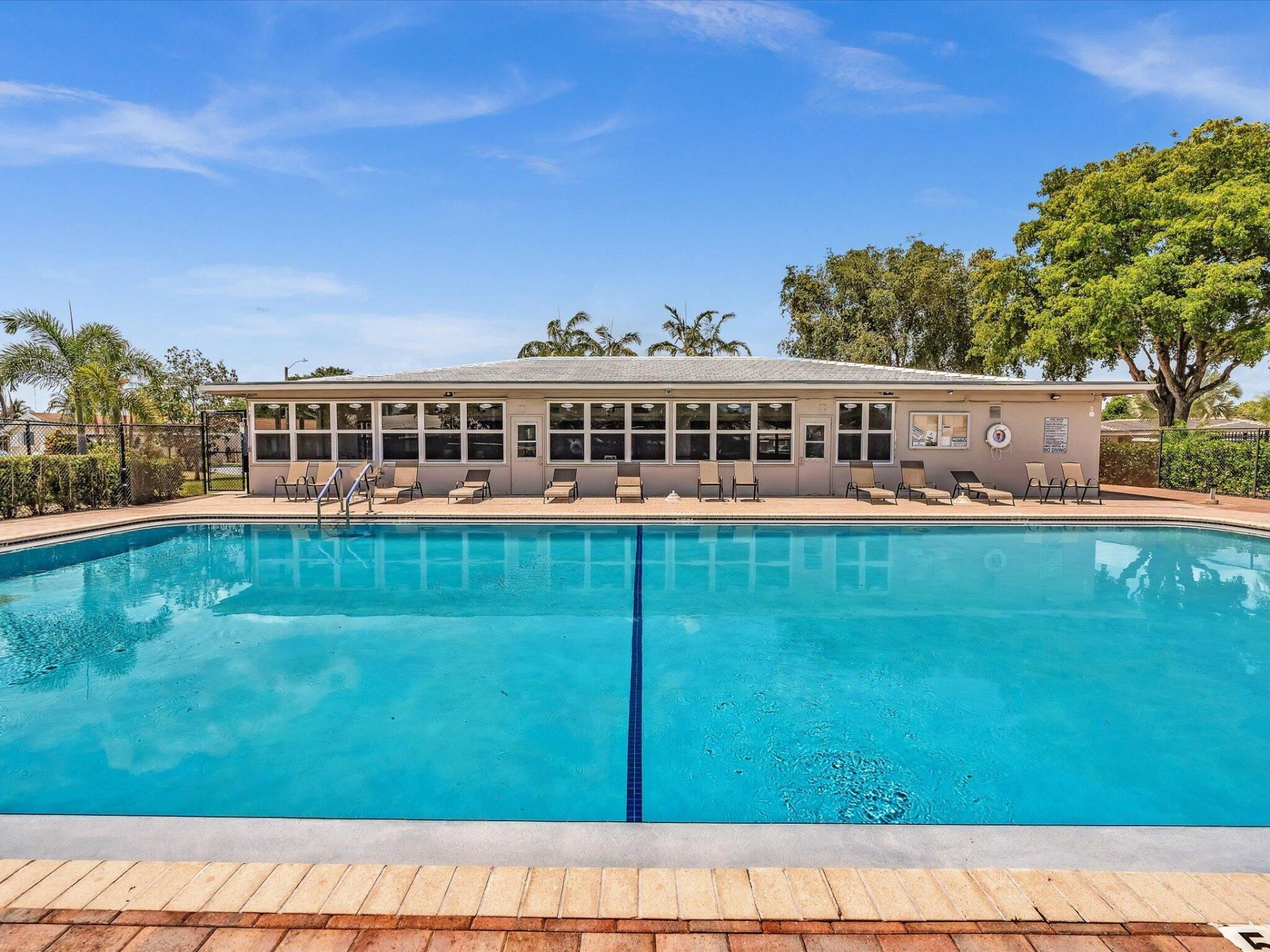 4504 NW 47th Terrace, Tamarac, FL 33319 Photo