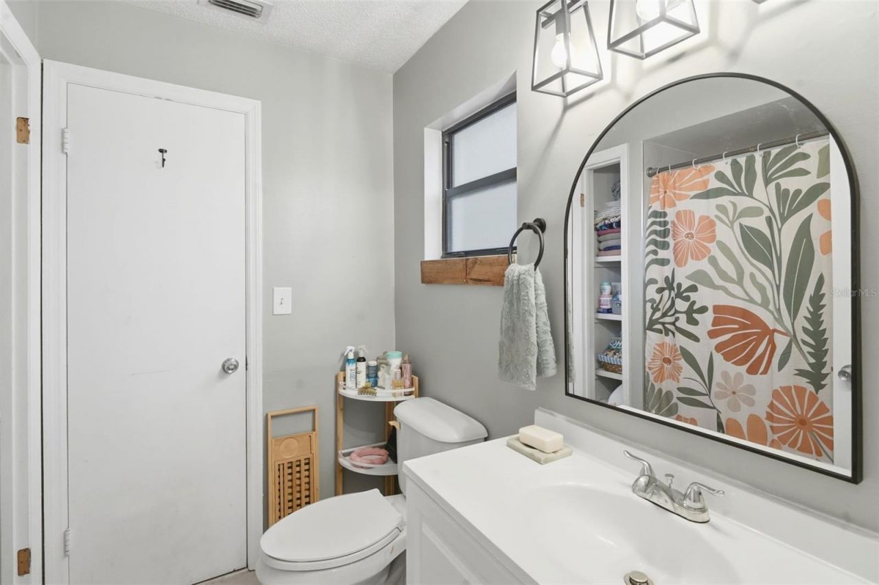 184 Quail Roost Street , Deltona, FL 32725 Photo