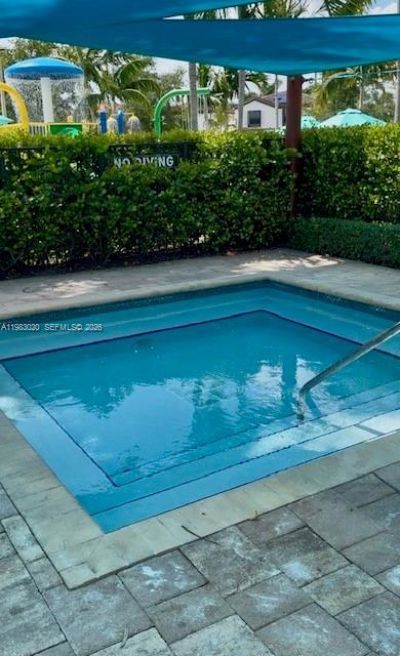 3337 W 105th Ter, Hialeah, FL 33018 Photo