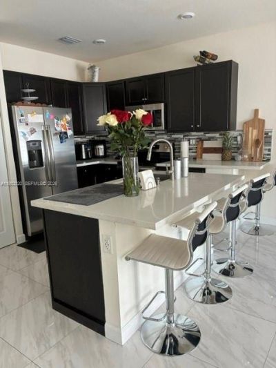 3337 W 105th Ter, Hialeah, FL 33018 Photo