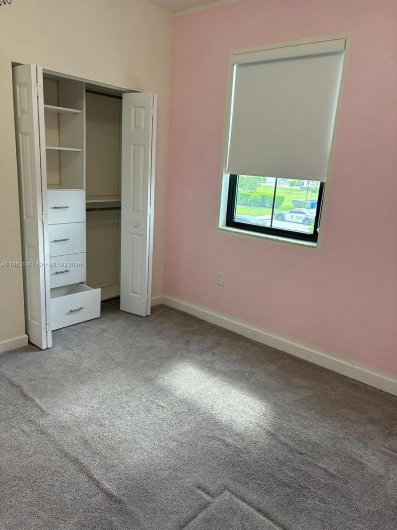 3337 W 105th Ter, Hialeah, FL 33018 Photo