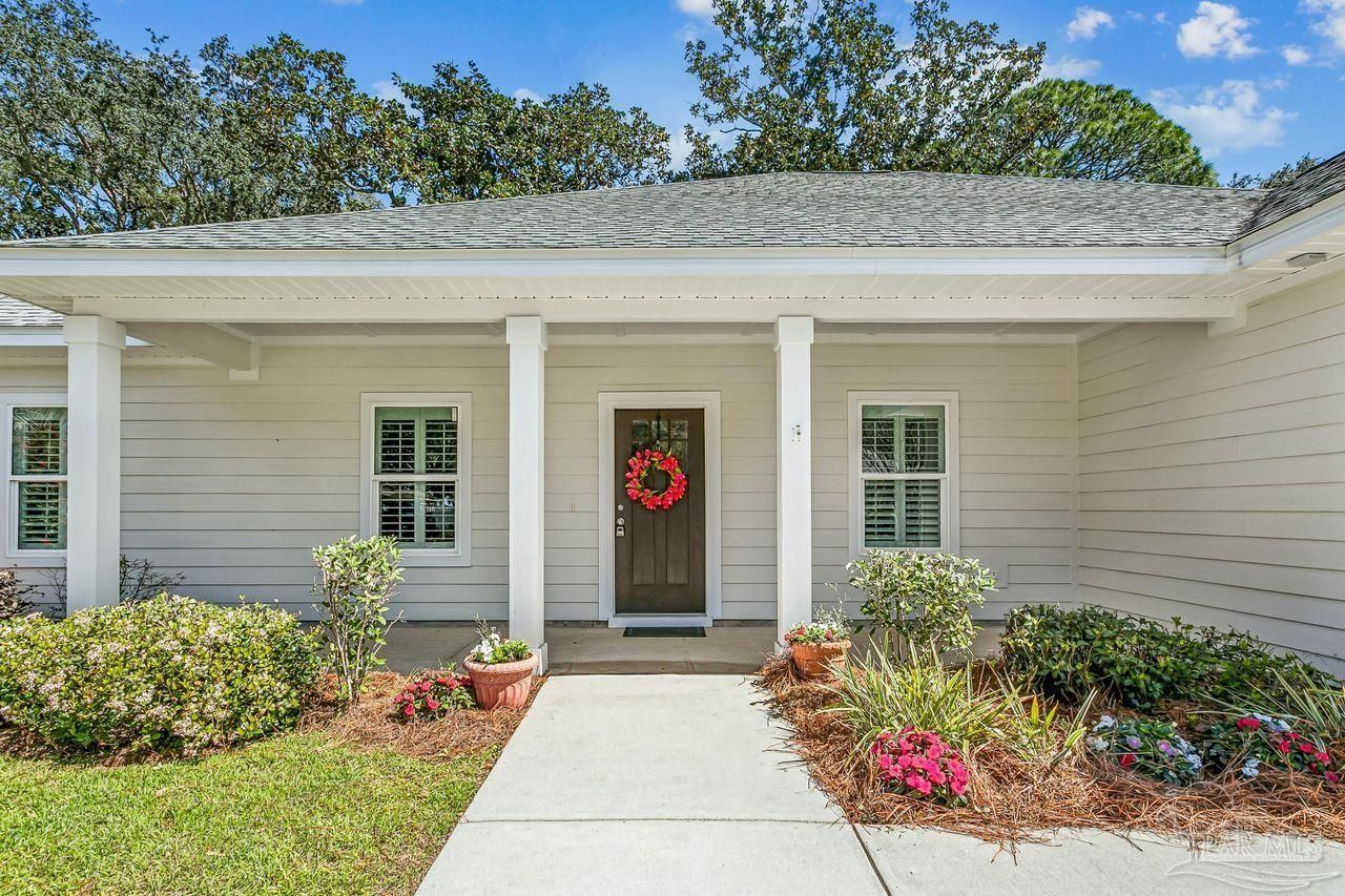 5932 N Bay Point Dr, Pensacola, FL 32507 Main Photo