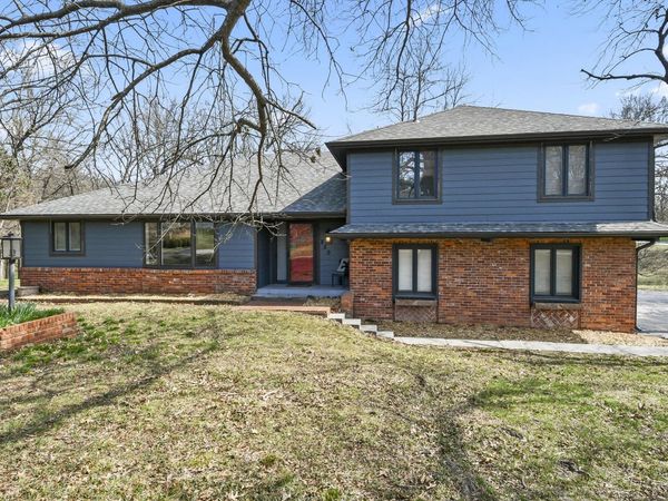 850 S Mumford Drive, Springfield, MO 65809